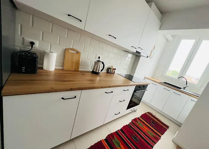 Modern Near Centre Apartament *