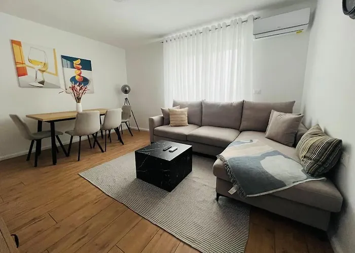 Modern Near Centre *