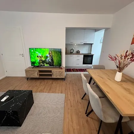 Modern Near Centre Apartment Shkoder