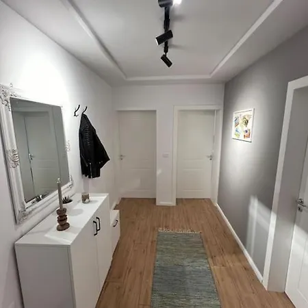 Modern Near Centre