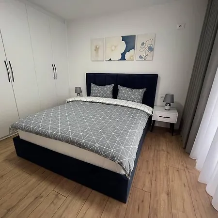 Appartement Modern Near Centre Shkodër