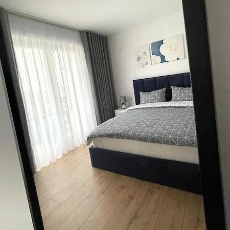Modern Near Centre Apartment